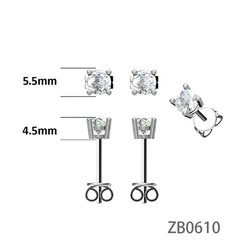 Classic 4Claws Round Cut Moissanite Stud Earring
