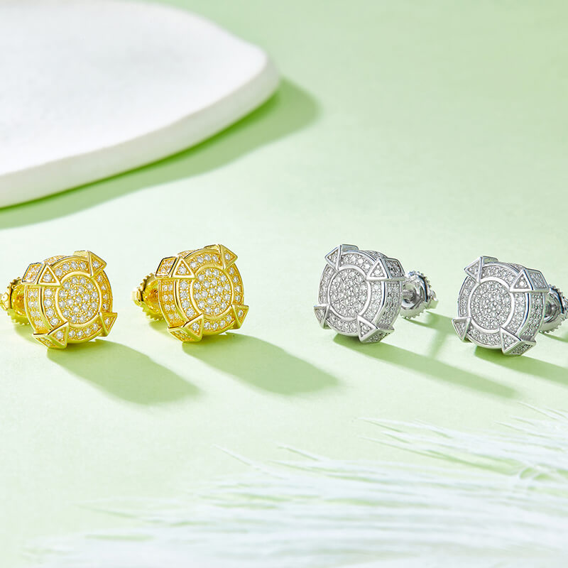 Round Shape 4 Columns Design Moissanite Stud Earring