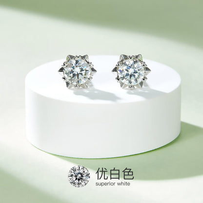 Classic Snowflake Design Round Cut Moissanite Stud Earring