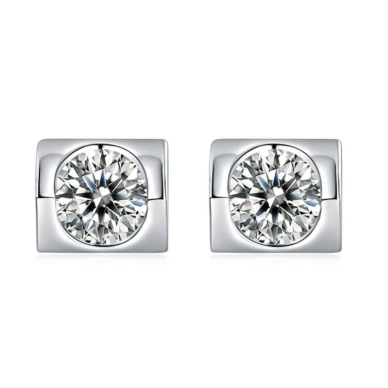 New Design Round Cut Moissanite Stud Earring